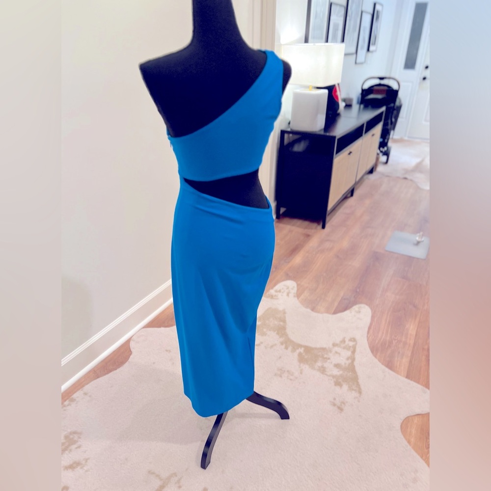 •NBD •Kody Cutout Midi Dress in Blueberry •Size: Small •Worn once - Picture 7 of 10